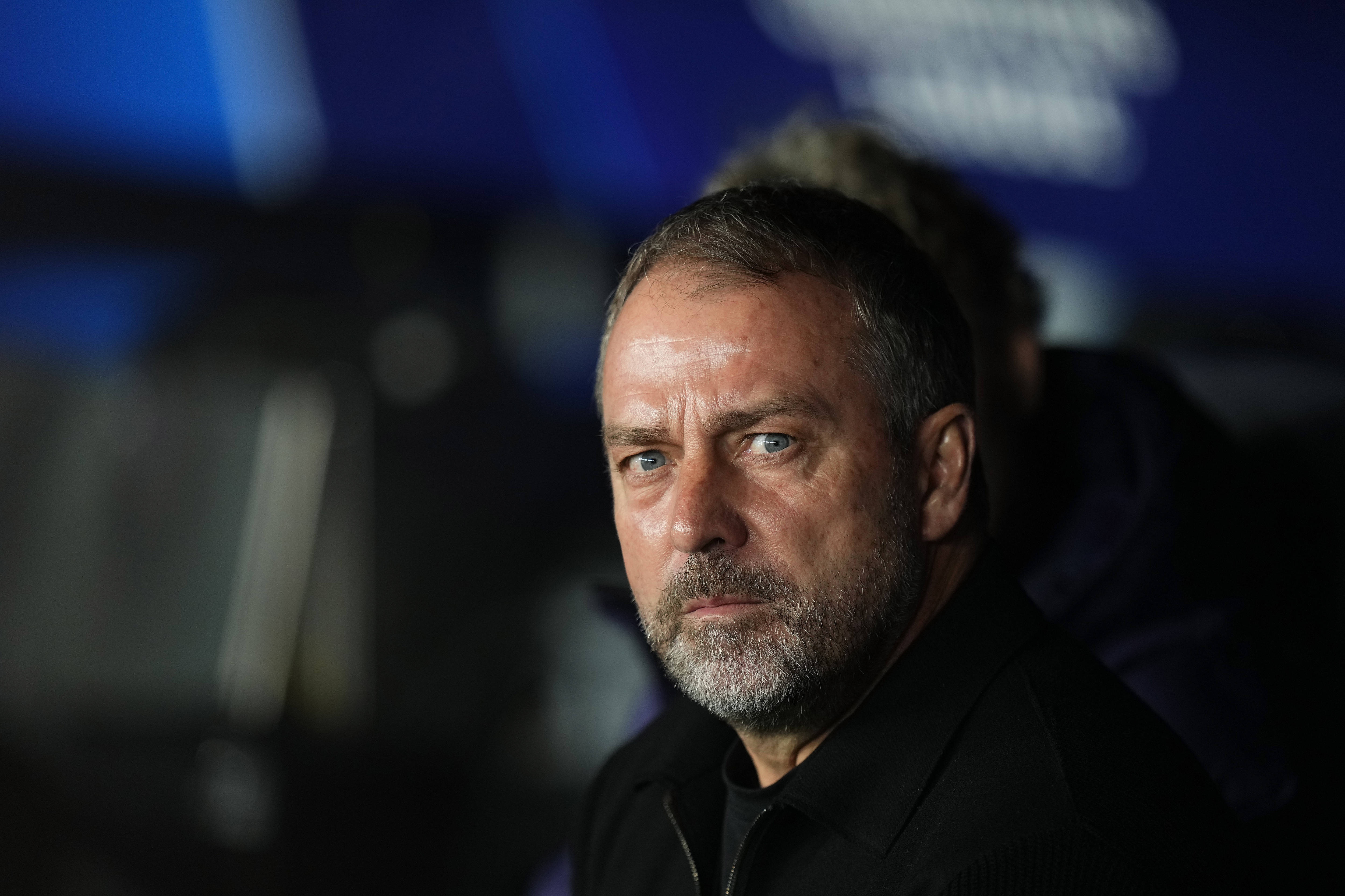 必一运动官网app-每体：弗里克对德罗即将离开巴萨感到不满，他表示非常失望