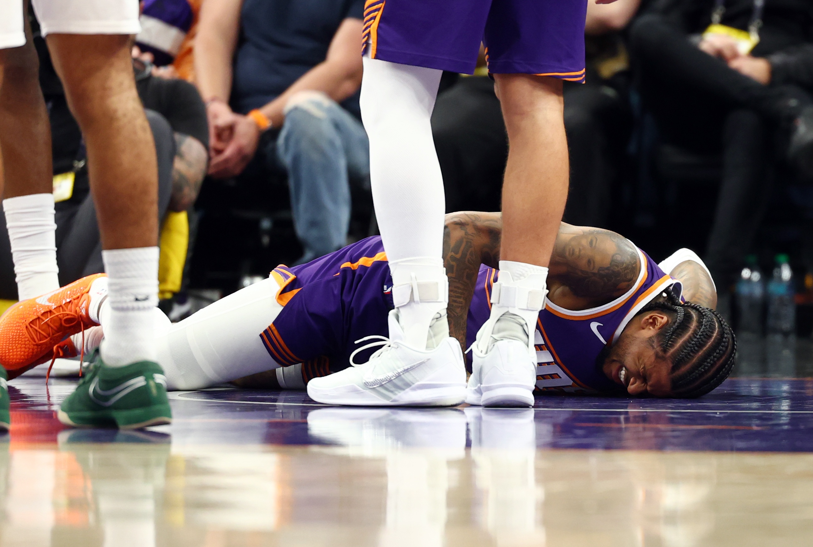 必一运动登录入口-明天太阳战快船 杰伦·格林因左髋部挫伤&amp;右腿筋伤病管理出战成疑